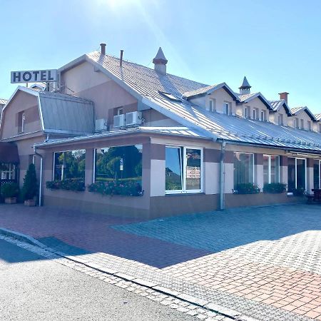 Hotel Penzion Na Císařství Horni Sucha Exterior foto